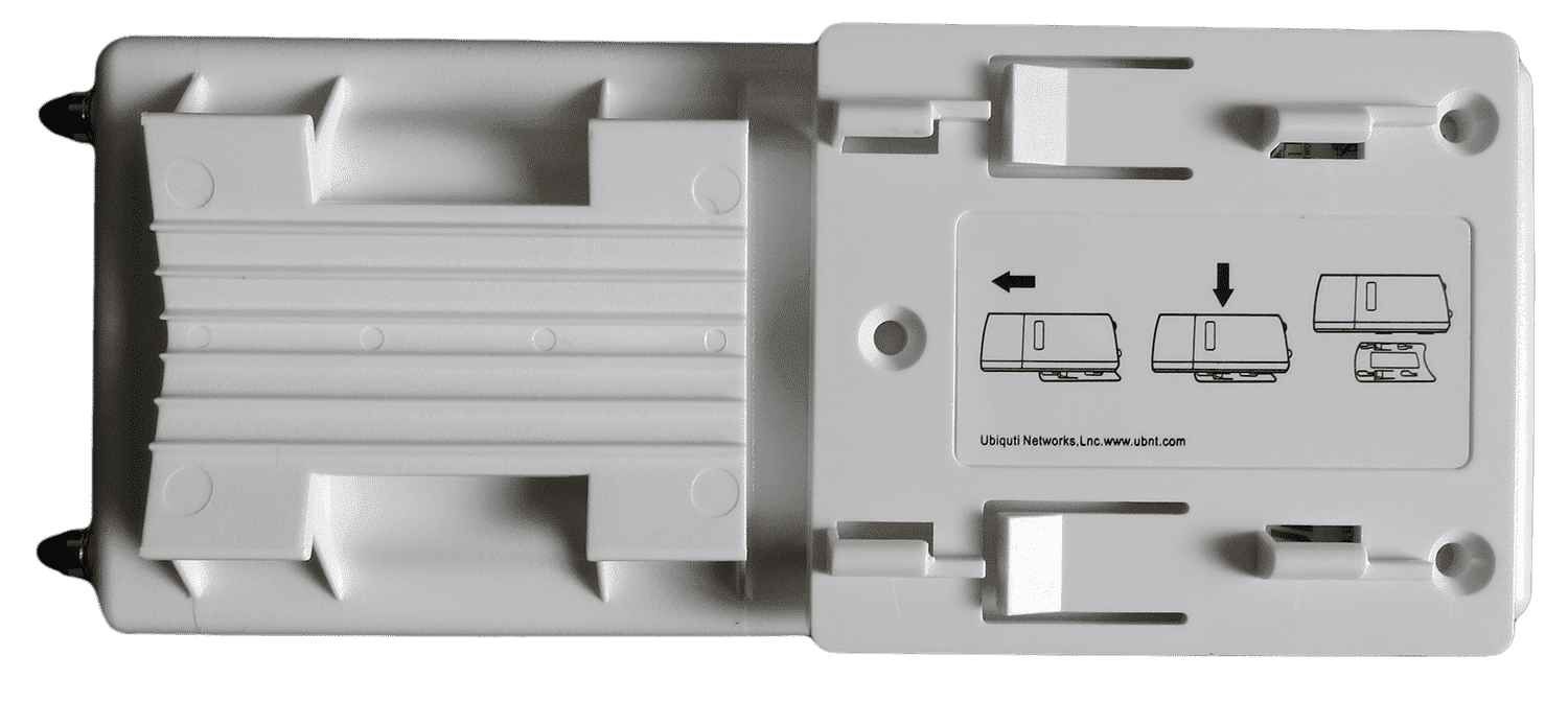 Точка доступа UniFi AP Outdoor + Точка доступа UniFi AP Outdoor +