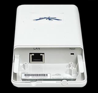 Всепогодная точка доступа WiFi Ubiquiti NanoStation Loco 2 вид порта