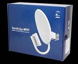 Упаковка точки доступа NanoBridge M900