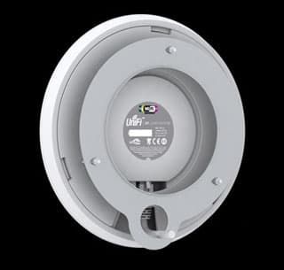 Точка доступа Ubiquiti UniFi LR (UAP-LR) вид сзади